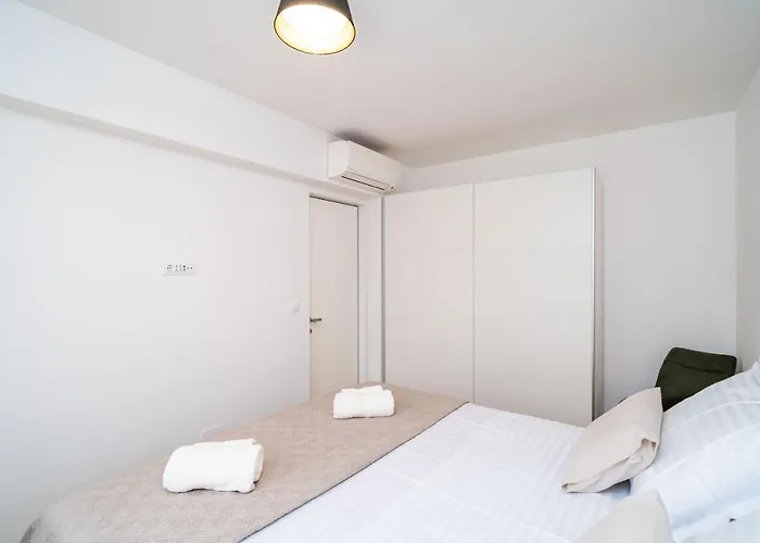 Martina Ντουμπρόβνικ